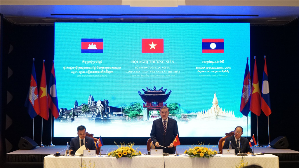 Khai mạc Hội nghị thường niên Bộ trưởng Công an, Nội vụ Campuchia – Lào – Việt Nam lần thứ I